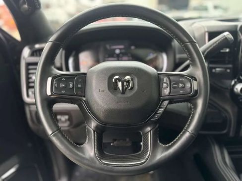 Used 2024 RAM 2500 Limited AWD/4WD image 16