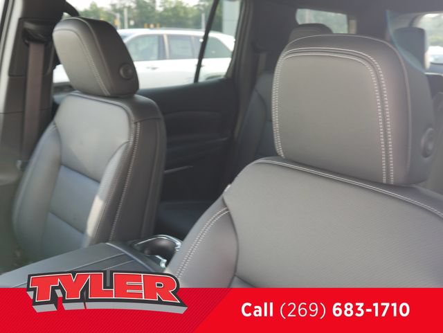 New 2027 Chevrolet Traverse LT w/ Driver Confidence Package AWD/4WD image 36