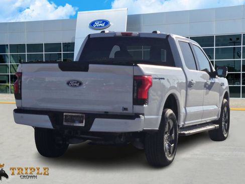 New 2025 Ford F150 Lightning Flash AWD/4WD image 4