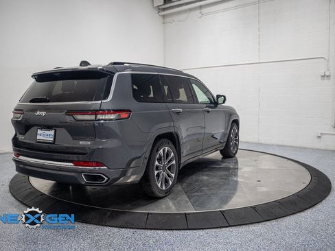 Used 2021 Jeep Grand Cherokee L Overland w/ Luxury Tech Group IV AWD/4WD image 7