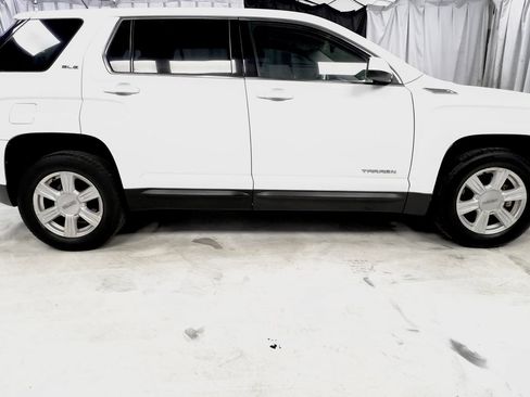 Used 2015 GMC Terrain SLE AWD/4WD image 6