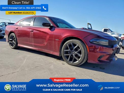 Used 2019 Dodge Charger R/T w/ Blacktop Package image 5
