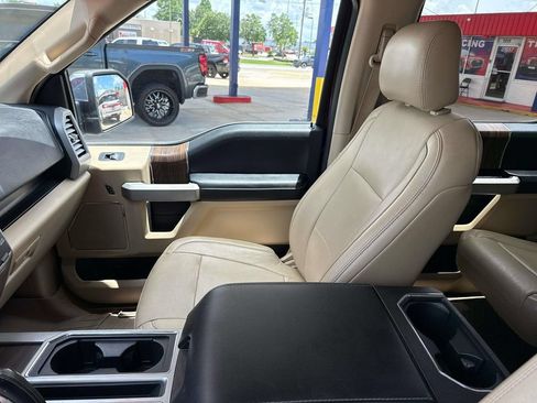 Used 2016 Ford F150 Lariat AWD/4WD image 15