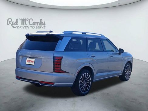 New 2026 Hyundai Palisade Calligraphy FWD image 5