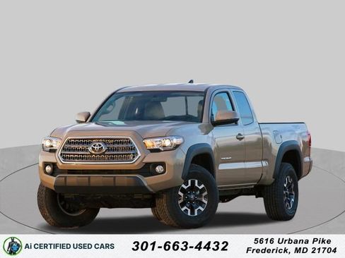 Used 2018 Toyota Tacoma SR5 AWD/4WD image 1