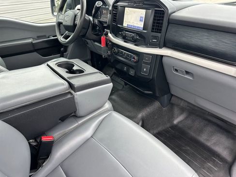 Used 2021 Ford F150 XL image 12