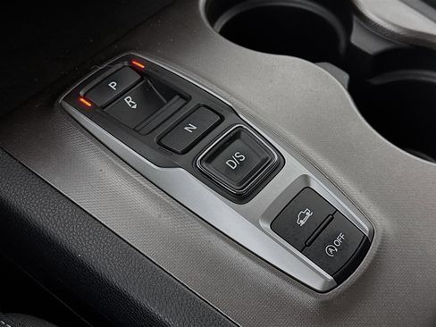 Certified 2021 Honda Ridgeline Sport image 16