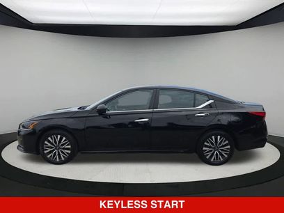 Used 2025 Nissan Altima 2.5 SV