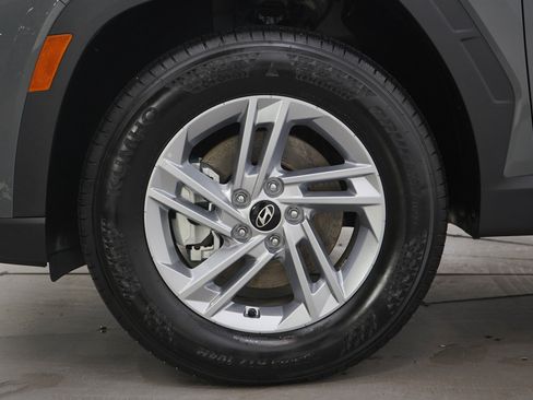 Used 2026 Hyundai Tucson SE AWD/4WD image 30