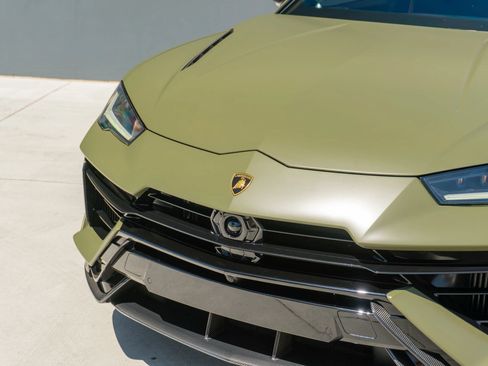 Used 2024 Lamborghini Urus Performante AWD/4WD image 24
