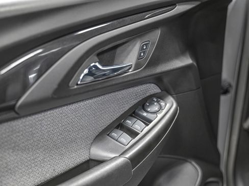 Used 2021 Chevrolet TrailBlazer LT image 15