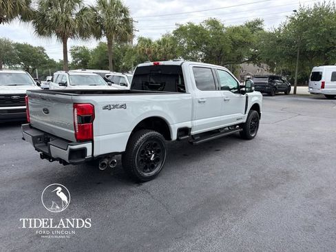 New 2026 Ford F250 Lariat w/ Black Appearance Package AWD/4WD image 8
