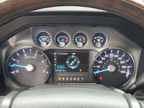 Used 2015 Ford F350 Platinum w/ FX4 Off-Road Package AWD/4WD image 22