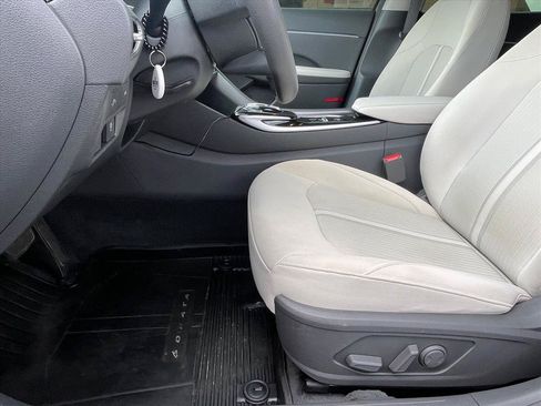 Used 2023 Hyundai Sonata SEL FWD image 22