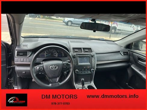 Used 2015 Toyota Camry LE FWD image 14