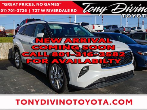 Used 2023 Toyota Highlander Limited image 1