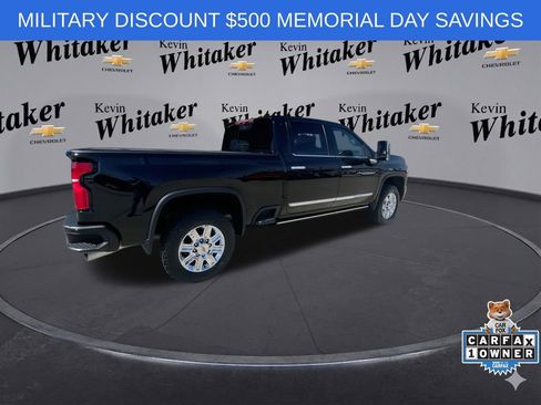 Used 2024 Chevrolet Silverado 2500 High Country w/ High Country Premium Package AWD/4WD image 9