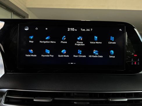 Used 2025 Hyundai Palisade SEL FWD image 32