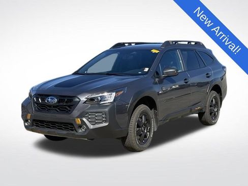 Certified 2025 Subaru Outback Wilderness AWD/4WD image 3