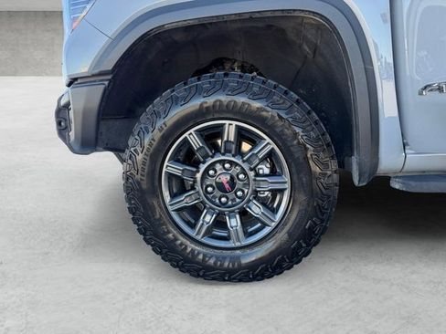 Certified 2025 GMC Sierra 1500 AT4X image 23