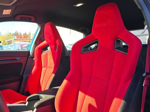 Used 2025 Honda Civic Type R image 22