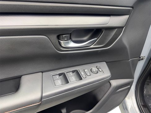 Used 2025 Honda CR-V Sport image 33