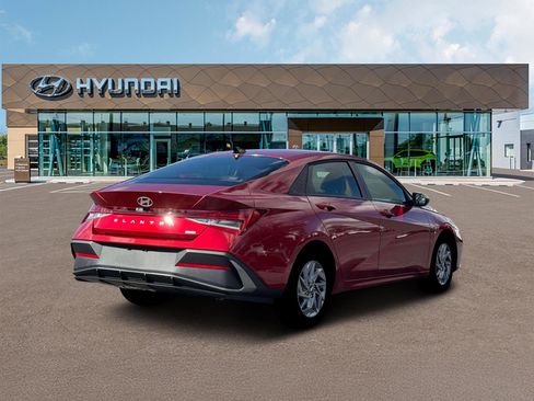 New 2026 Hyundai Elantra Blue image 7