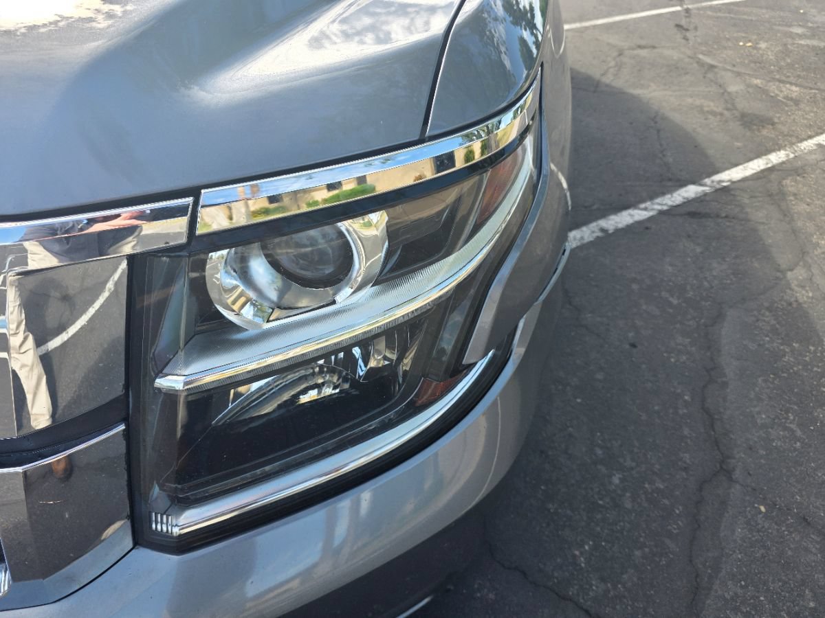 Used 2020 Chevrolet Tahoe LT w/ Luxury Package RWD image 14