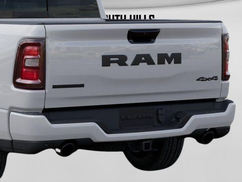 New 2026 RAM 1500 Big Horn AWD/4WD image 13
