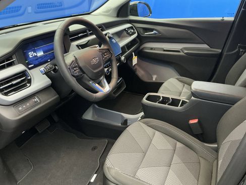 New 2027 Chevrolet Bolt LT w/ Comfort Package FWD image 11