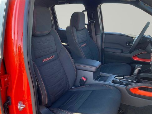 New 2025 Nissan Frontier PRO-4X w/ Pro Convenience Package image 8
