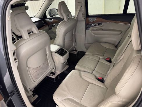 Used 2016 Volvo XC90 T6 Inscription w/ Vision Package image 30