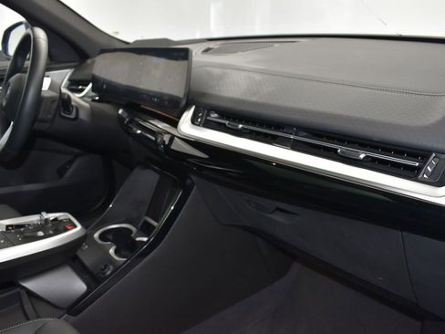 Used 2025 BMW X2 xDrive28i image 24
