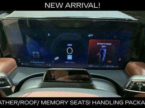 Used 2025 Lincoln Aviator Reserve w/ Equipment Group 201A AWD/4WD image 42