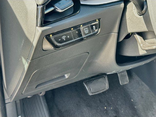 New 2026 Kia Niro LX FWD image 10