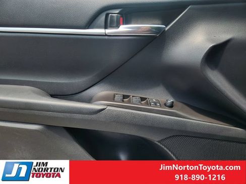 Used 2024 Toyota Camry LE FWD image 23