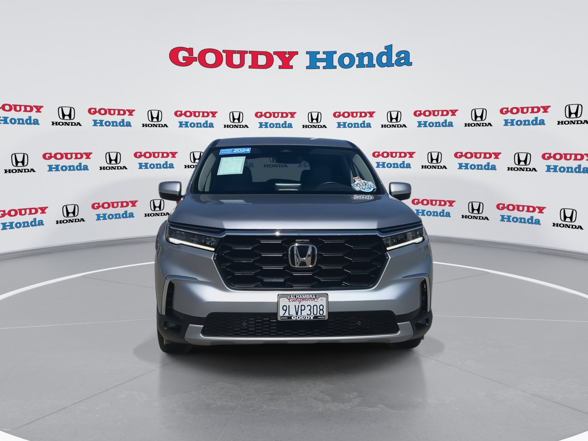 Used 2024 Honda Pilot EX-L image 3