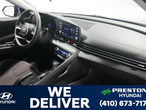 Used 2023 Hyundai Elantra SEL image 14