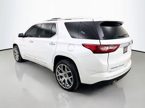 Used 2020 Chevrolet Traverse Premier image 6