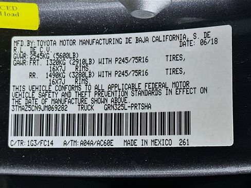 Used 2018 Toyota Tacoma SR5 image 12