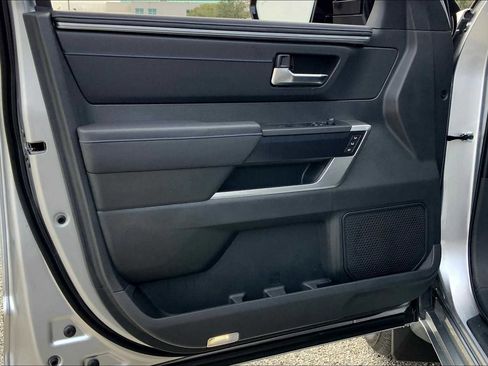 New 2025 Toyota Tundra Platinum image 10