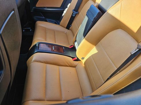 Used 2011 Mercedes-Benz E 550 Cabriolet image 13