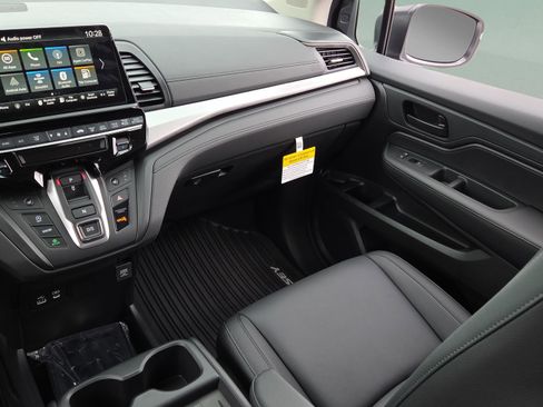 New 2026 Honda Odyssey EX-L image 15