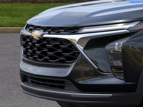 New 2026 Chevrolet Trax LT w/ Driver Confidence Package FWD image 14