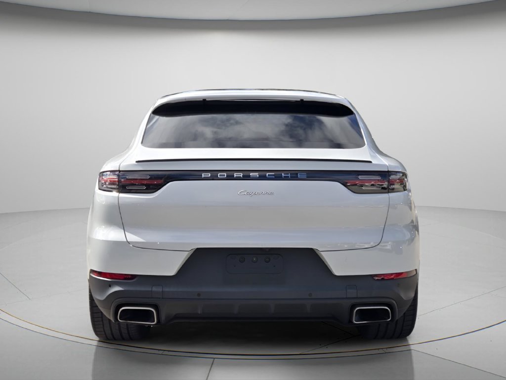 Used 2022 Porsche Cayenne Coupe AWD/4WD image 6