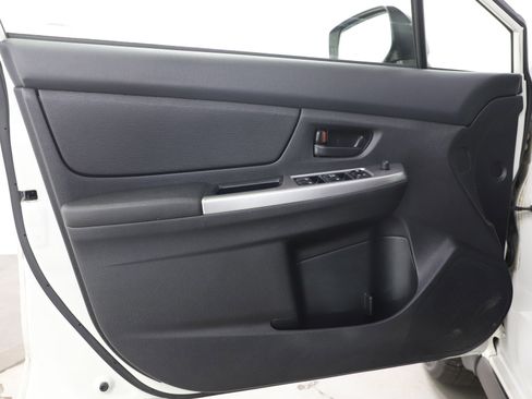 Used 2017 Subaru Crosstrek 2.0i image 20