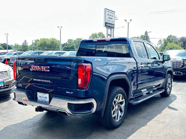 Used 2023 GMC Sierra 1500 SLT w/ SLT Convenience Package AWD/4WD image 8