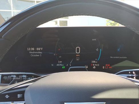 Used 2026 Cadillac Vistiq Luxury AWD/4WD image 13