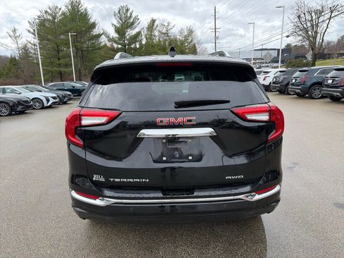 Used 2023 GMC Terrain Denali w/ Denali Premium Package image 3