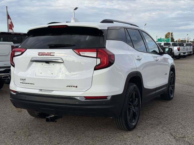 Used 2022 GMC Terrain AT4 w/ Tech Package AWD/4WD image 5